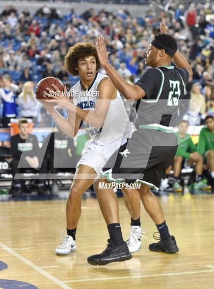 Thumbnail 1 in Gonzaga Prep vs. Kentwood (WIAA 4A Semifinal)  photogallery.
