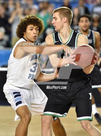 Thumbnail 1 in Gonzaga Prep vs. Kentwood (WIAA 4A Semifinal)  photogallery.
