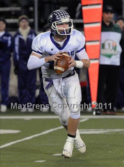Thumbnail 2 in Pickerington Central vs. St. Ignatius (OHSAA D1 Final) photogallery.