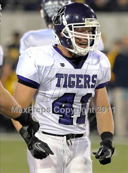 Thumbnail 3 in Pickerington Central vs. St. Ignatius (OHSAA D1 Final) photogallery.