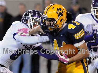 Thumbnail 3 in Pickerington Central vs. St. Ignatius (OHSAA D1 Final) photogallery.