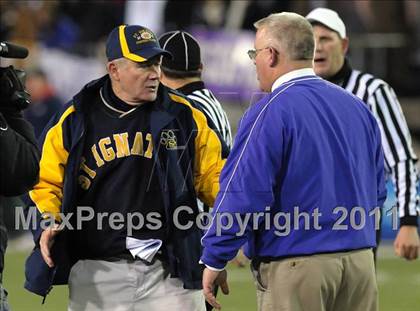 Thumbnail 1 in Pickerington Central vs. St. Ignatius (OHSAA D1 Final) photogallery.