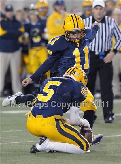 Thumbnail 1 in Pickerington Central vs. St. Ignatius (OHSAA D1 Final) photogallery.