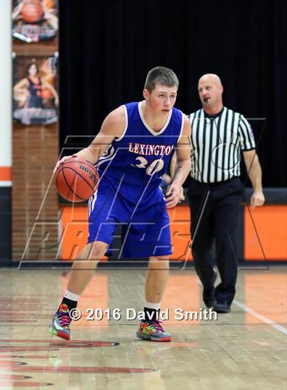 Thumbnail 2 in Wellington-Napoleon vs Lexington (I-70 vs. MRVC East Challenge Tournament) photogallery.