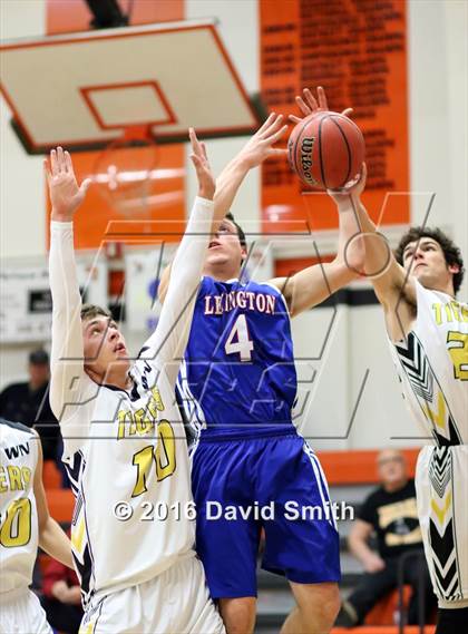 Thumbnail 3 in Wellington-Napoleon vs Lexington (I-70 vs. MRVC East Challenge Tournament) photogallery.