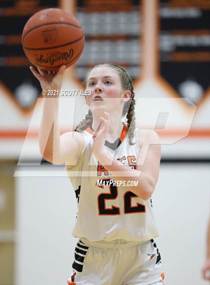 Thumbnail 2 in Hamilton Township vs Amanda-Clearcreek photogallery.