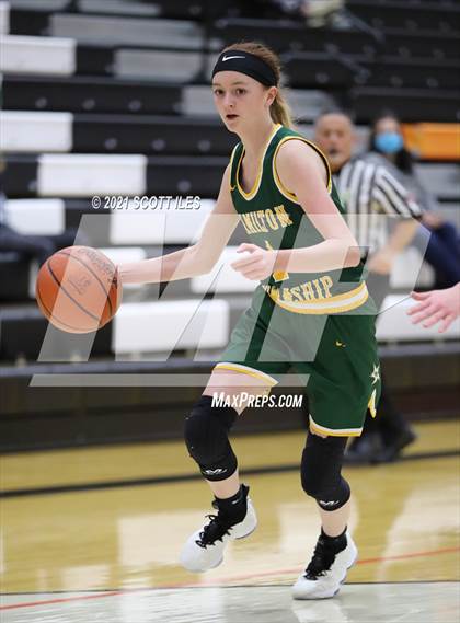 Thumbnail 3 in Hamilton Township vs Amanda-Clearcreek photogallery.