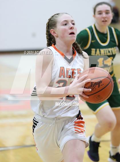 Thumbnail 2 in Hamilton Township vs Amanda-Clearcreek photogallery.