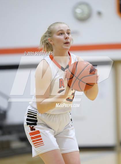 Thumbnail 3 in Hamilton Township vs Amanda-Clearcreek photogallery.