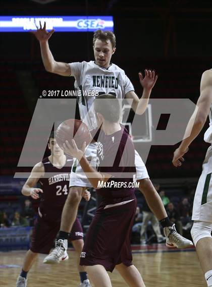 Thumbnail 2 in Harrisville vs Newfield (NYSPHSAA Class D Semifinal) photogallery.