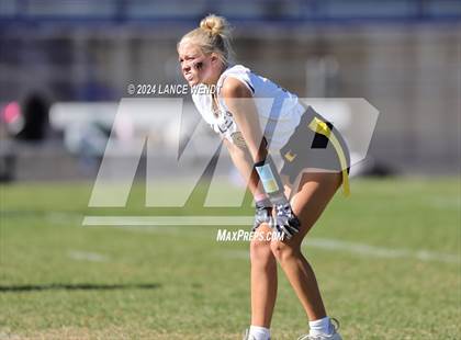 Thumbnail 2 in Mullen vs. Highlands Ranch (CHSAA 4A Second Round) photogallery.