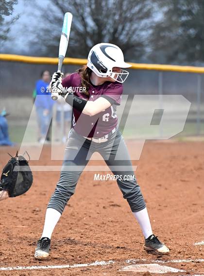 Thumbnail 3 in Snook vs Iola photogallery.