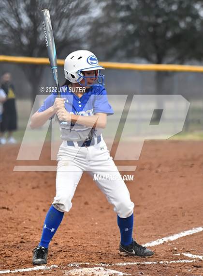 Thumbnail 2 in Snook vs Iola photogallery.