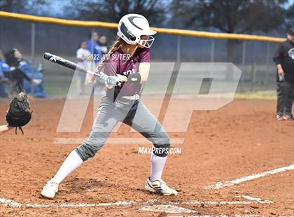 Thumbnail 1 in Snook vs Iola photogallery.