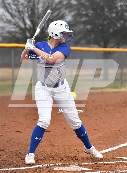 Thumbnail 3 in Snook vs Iola photogallery.