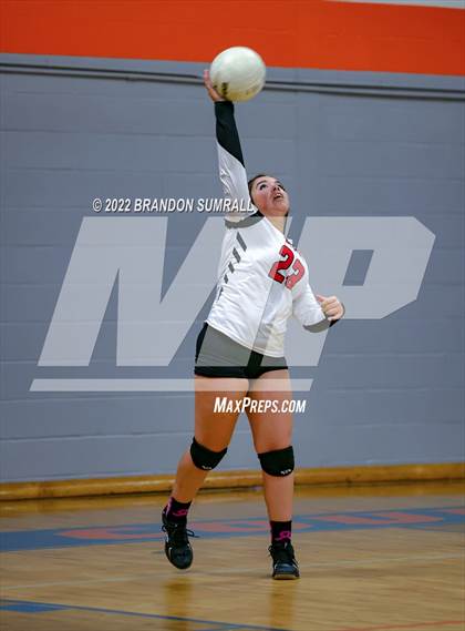 Thumbnail 1 in Maplesville @ Chilton County photogallery.