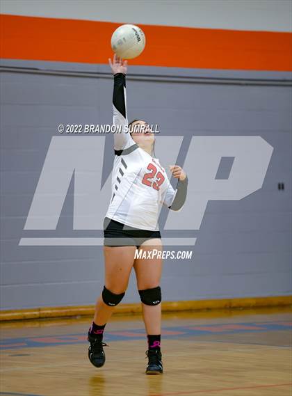 Thumbnail 3 in Maplesville @ Chilton County photogallery.