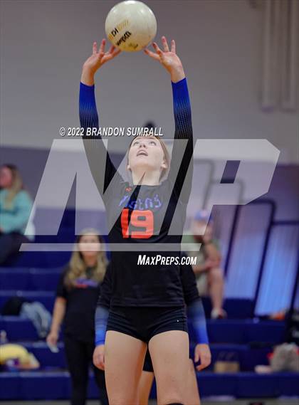 Thumbnail 2 in Maplesville @ Chilton County photogallery.