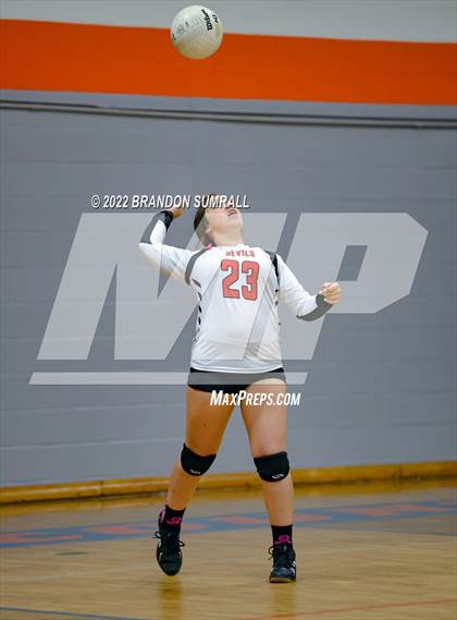 Thumbnail 1 in Maplesville @ Chilton County photogallery.