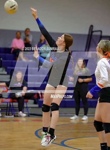 Thumbnail 3 in Maplesville @ Chilton County photogallery.
