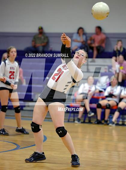 Thumbnail 3 in Maplesville @ Chilton County photogallery.