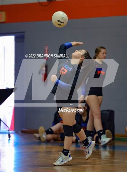 Thumbnail 2 in Maplesville @ Chilton County photogallery.