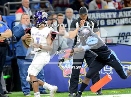 Thumbnail 1 in Hahnville vs. Zachary (LHSAA 5A Final) photogallery.