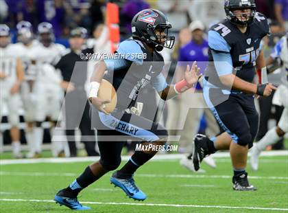 Thumbnail 1 in Hahnville vs. Zachary (LHSAA 5A Final) photogallery.