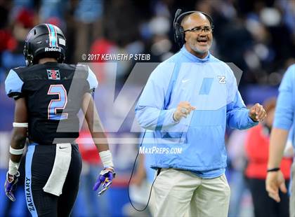 Thumbnail 3 in Hahnville vs. Zachary (LHSAA 5A Final) photogallery.