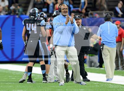Thumbnail 2 in Hahnville vs. Zachary (LHSAA 5A Final) photogallery.