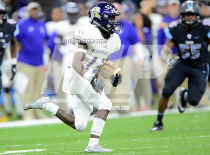 Thumbnail 3 in Hahnville vs. Zachary (LHSAA 5A Final) photogallery.