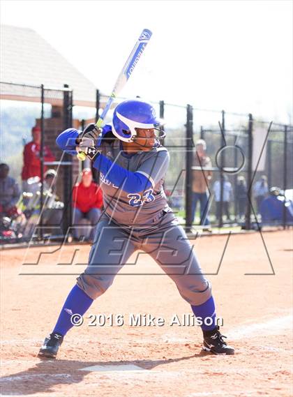 Thumbnail 3 in Ooltewah vs Lavergne photogallery.