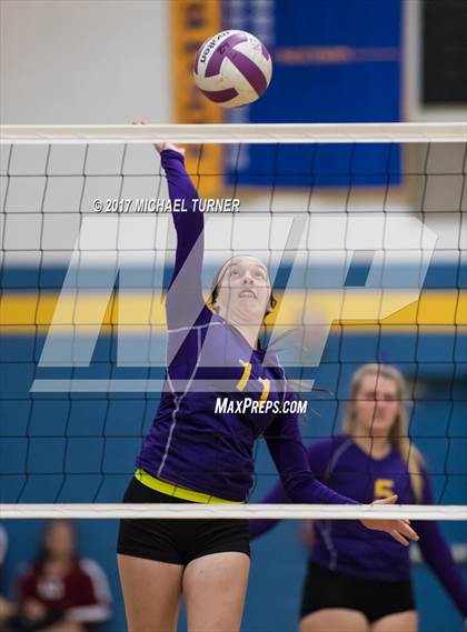 Thumbnail 3 in Arcata vs. Lassen (Battle for the North State Tournament) photogallery.
