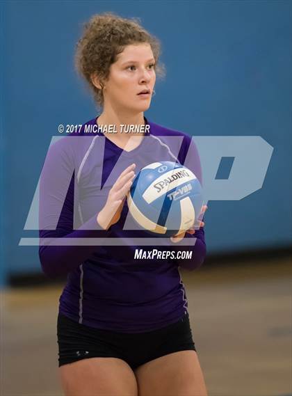 Thumbnail 1 in Arcata vs. Lassen (Battle for the North State Tournament) photogallery.