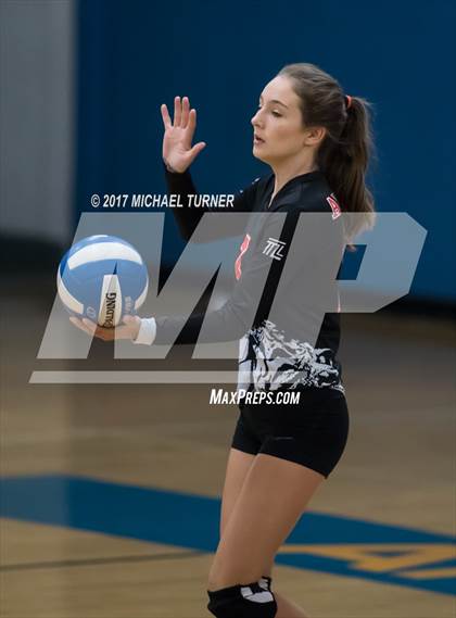Thumbnail 3 in Arcata vs. Lassen (Battle for the North State Tournament) photogallery.