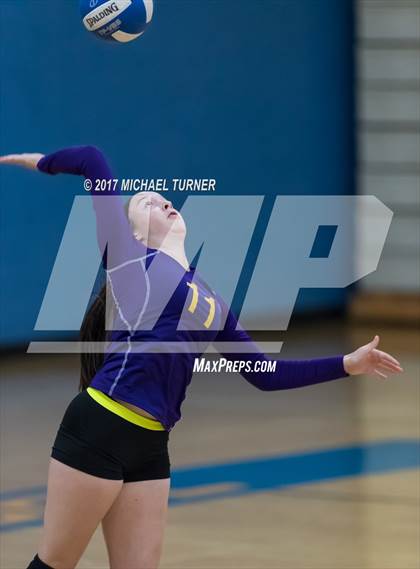 Thumbnail 2 in Arcata vs. Lassen (Battle for the North State Tournament) photogallery.