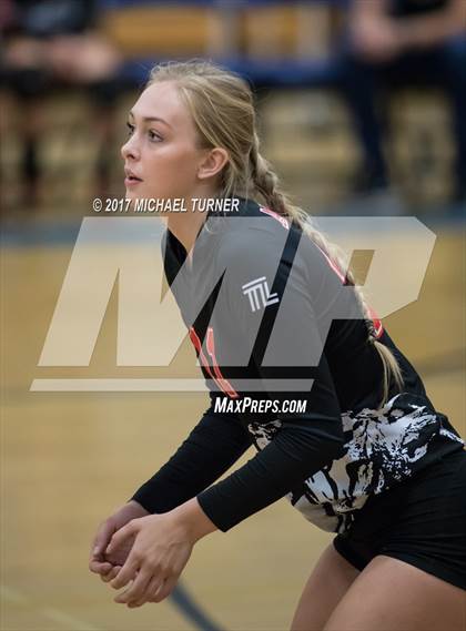 Thumbnail 3 in Arcata vs. Lassen (Battle for the North State Tournament) photogallery.