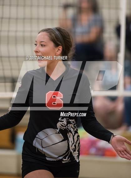 Thumbnail 3 in Arcata vs. Lassen (Battle for the North State Tournament) photogallery.