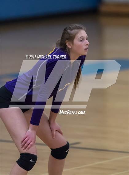 Thumbnail 1 in Arcata vs. Lassen (Battle for the North State Tournament) photogallery.