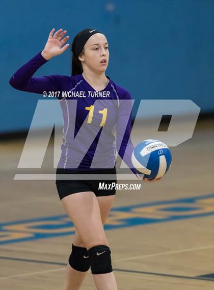 Thumbnail 1 in Arcata vs. Lassen (Battle for the North State Tournament) photogallery.
