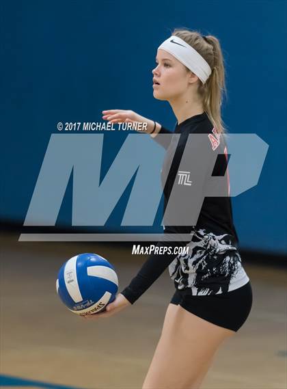 Thumbnail 1 in Arcata vs. Lassen (Battle for the North State Tournament) photogallery.