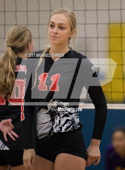 Thumbnail 3 in Arcata vs. Lassen (Battle for the North State Tournament) photogallery.