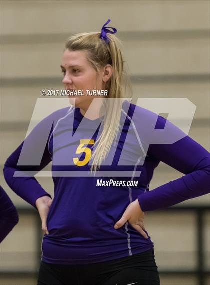Thumbnail 1 in Arcata vs. Lassen (Battle for the North State Tournament) photogallery.