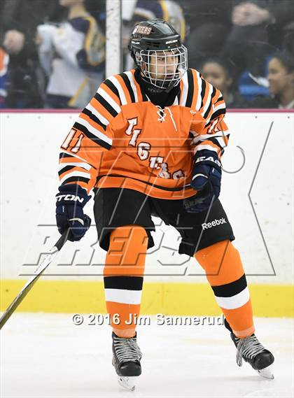 Thumbnail 1 in White Plains @ Pelham Memorial photogallery.