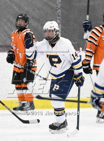 Thumbnail 3 in White Plains @ Pelham Memorial photogallery.