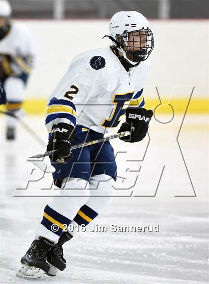 Thumbnail 2 in White Plains @ Pelham Memorial photogallery.