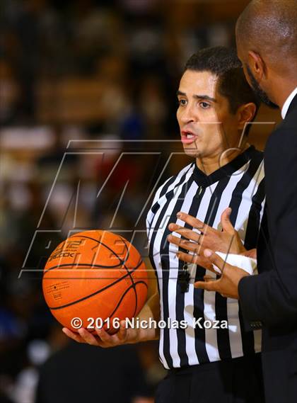 Thumbnail 1 in Narbonne vs. Westchester (CIF LA City Section Open Division Final) photogallery.