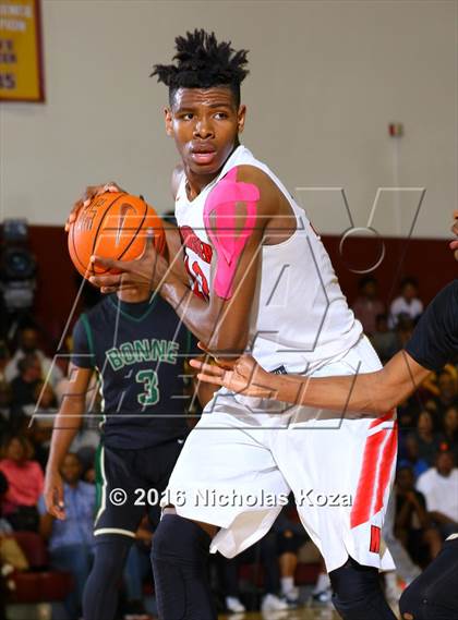 Thumbnail 1 in Narbonne vs. Westchester (CIF LA City Section Open Division Final) photogallery.