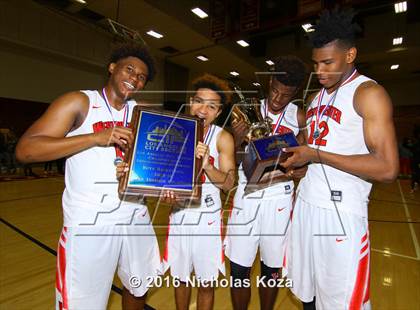 Thumbnail 2 in Narbonne vs. Westchester (CIF LA City Section Open Division Final) photogallery.
