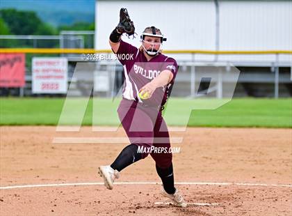 Thumbnail 2 in Big Spring @ Hamburg (PIAA District 3 Class 4A Quarterfinal) photogallery.